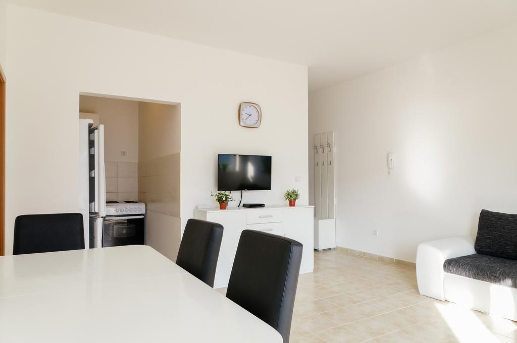Apartment Begonia Of Kumbor Herceg Novi Buitenkant foto