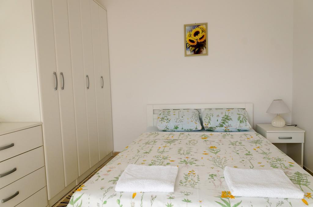 Apartment Begonia Of Kumbor Herceg Novi Buitenkant foto
